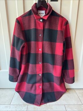 BB Dakota Red and Black Plaid Button-Up Shacket - M BRAND NEW CONDITION